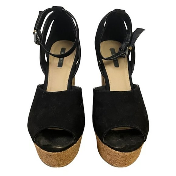 Forever 21 Black Platform Heels - Picture 2 of 8